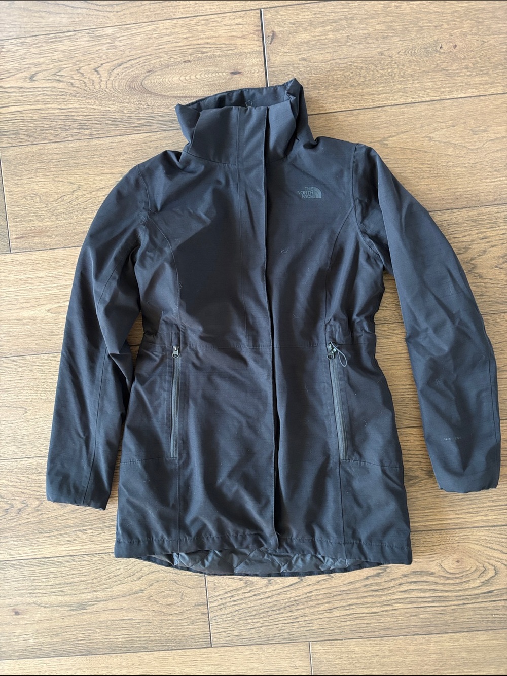 The North Face Women's Black parka medium